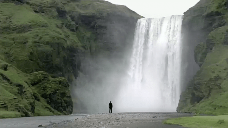 VW Volkswagen Golf VI Iceland Waterfall